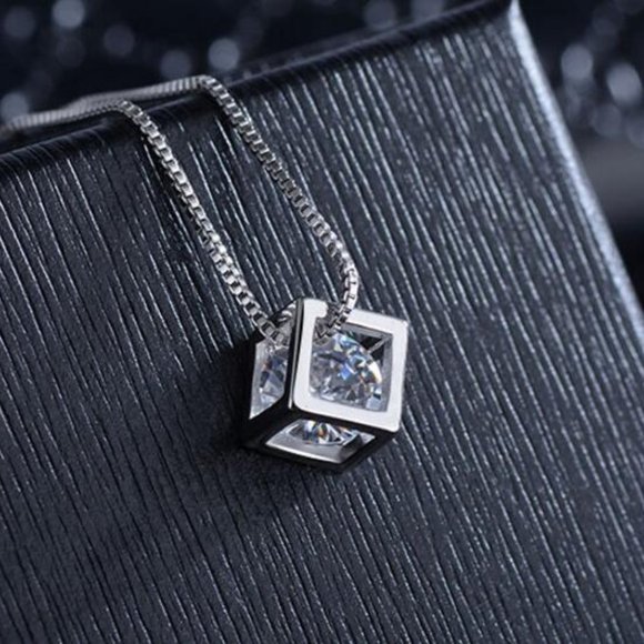NEW 925 Sterling Silver Diamond Cube Necklace - Picture 3 of 8